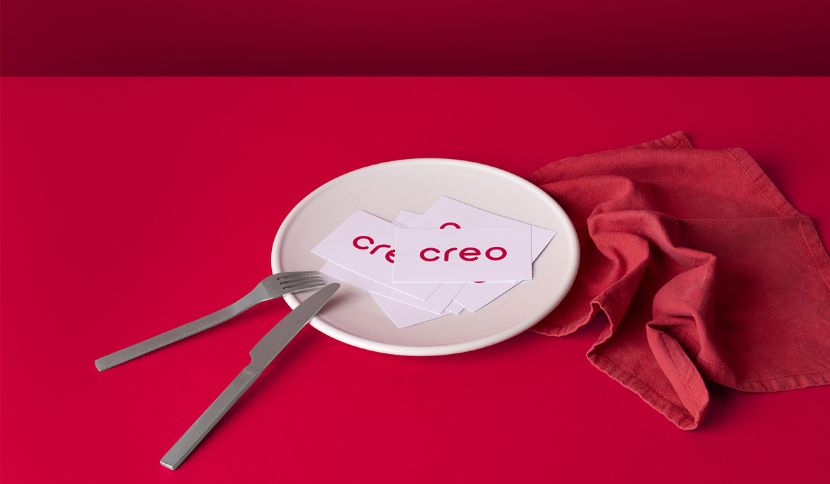 Dirección creativa, coordinación y selección de atrezzo para sesión de fotos corporativa